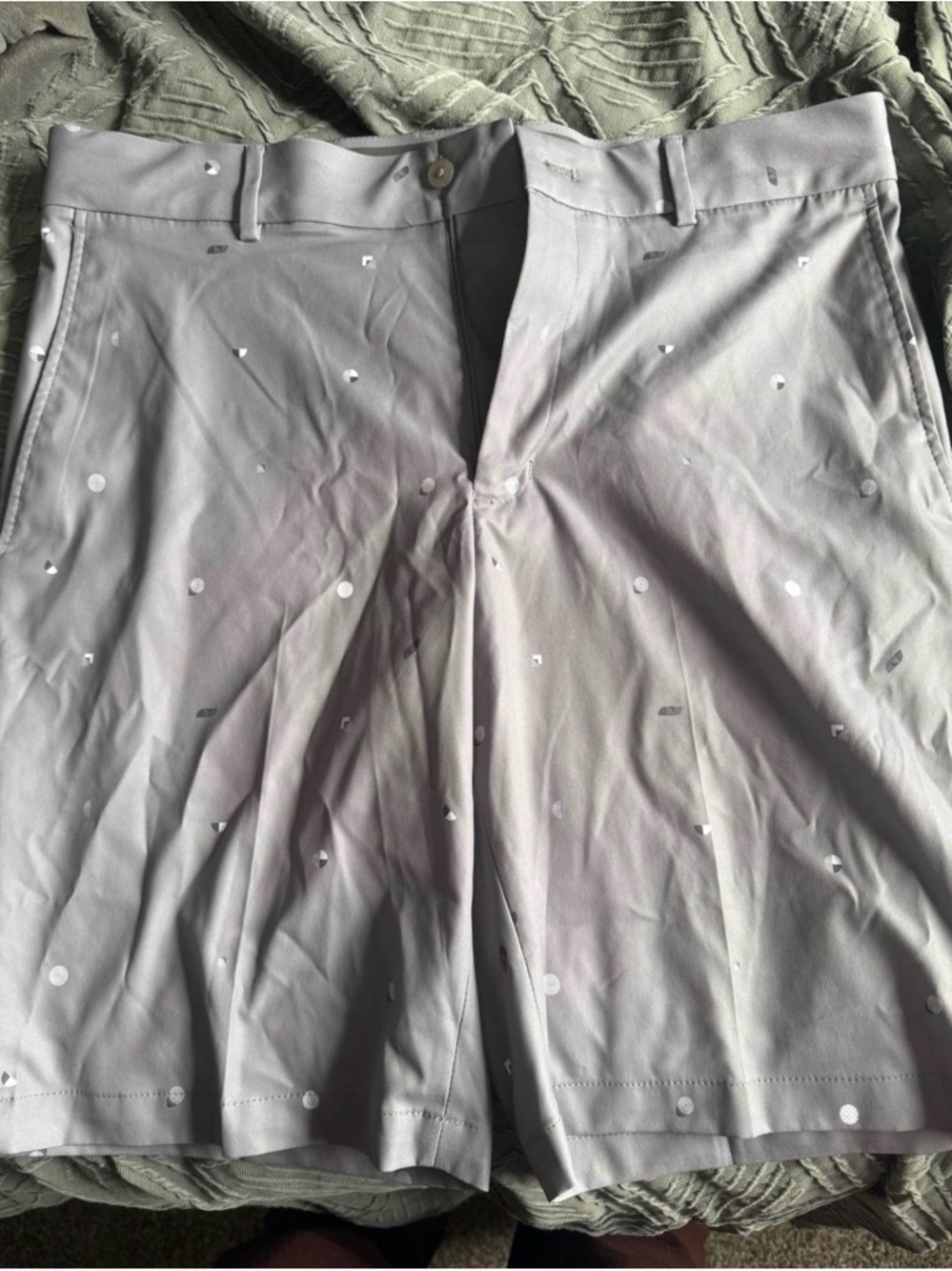 Walter Hagen Light Gray & White Golf Shorts